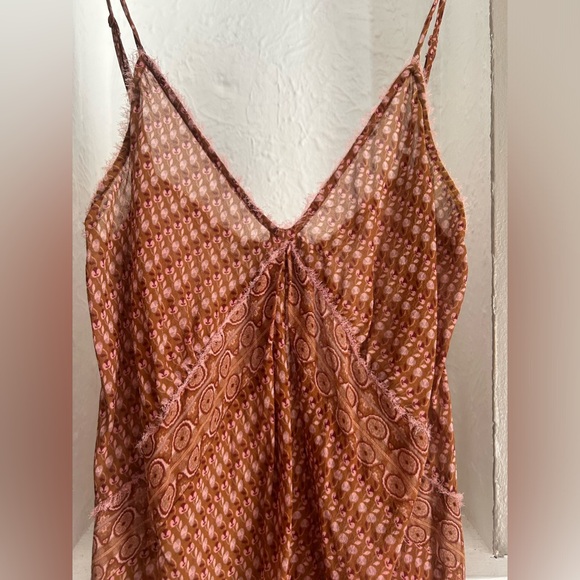 Guess Camisole Tank Top - Picture 10 of 10